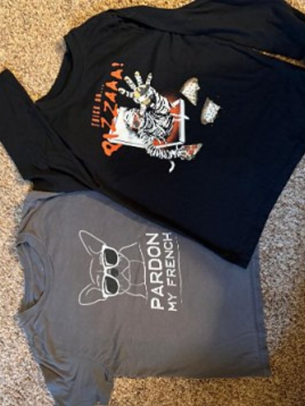 Boys size S 6-7